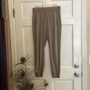 Athleta Camden Jogger NWOT